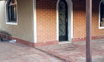 Imagem 2: Casa com 3 três quartos em Bangu