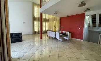 Imagem 3: Casa para venda possui 650 metros quadrados com 7 quartos em Guarujá - Betim - MG