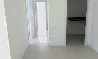 Imagem 2: Apartamento para venda com 59 metros quadrados com 2 quartos em Badu - Niterói - RJ