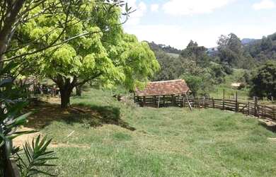 Imagem 4: Sítio para Venda em Camanducaia, Rural, 2 dormitórios, 2 banheiros, 4 vagas