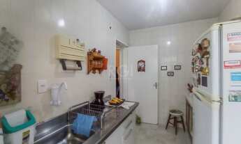 Imagem 7: Porto Alegre - Apartamento Padrão - Auxiliadora