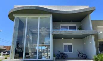 Imagem: Belíssimo sobrado a venda em um dos mais