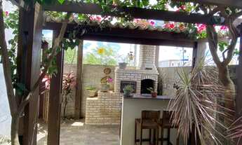 Imagem: Charmosa Casa de Condominio