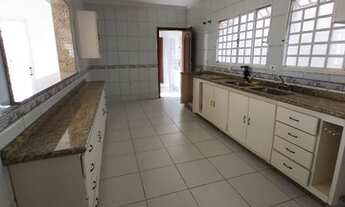 Imagem 7: Oportunidade! Sobrado em bairro nobre