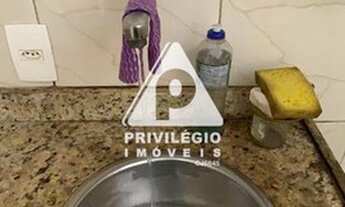 Imagem 7: Privilégio Imóveis Vende: Lindo conjugado em Laranjeiras