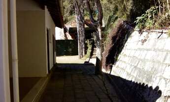 Imagem 6: Térrea para venda com 300 metros quadrados com 4 quartos em Nogueira - Petrópolis - RJ