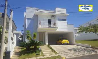 Imagem 6: Casa de condomínio sobrado para venda tem 270 metros quadrados com 3 quartos