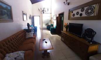 Imagem 4: Casa para Venda em Bauru, Parque Jardim Europa, 3 dormitórios, 2 suítes, 4 banheiros, 2 va