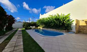 Imagem: Casa para venda tem 550 metros quadrados