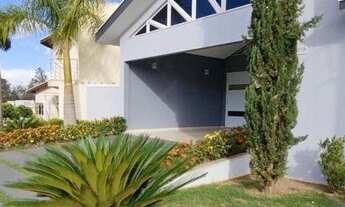 Imagem 2: Casa térrea com lindo paisagismo à venda no Condomínio Jardim dos Lagos em Indaiatuba/SP!!