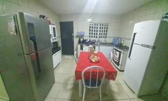 Imagem 5: Fábio Rodrigues vende no Arapoanga