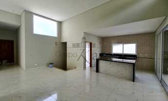 Imagem 5: Casa de condomínio para venda tem 250 metros quadrados com 3 quartos