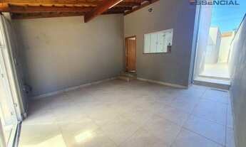 Imagem 2: Casa com 2 dormitórios à venda, por R$ 250.000 - Jardim Iolanda - Botucatu/SP