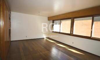 Imagem 2: Ótimo apartamento de 3 dormitórios, sendo 1 suíte e 2 vagas de garagem, no bairro Floresta