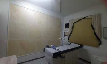 Imagem 4: Sobrado para venda tem 363 metros quadrados em Jardim Meny - São Roque - SP