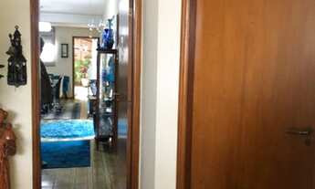 Imagem 4: Sobrado para venda tem 190 metros quadrados com 3 quartos em Setor Coimbra - Goiânia - GO