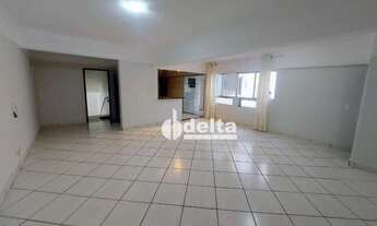 Imagem 2: Apartamento com 3 dormitórios para alugar, 170 m² por R$ 2.300,00 - Tabajaras - Uberlândia