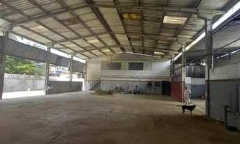 Imagem 3: Galpão/Depósito/Armazém para aluguel possui 823 metros quadrados