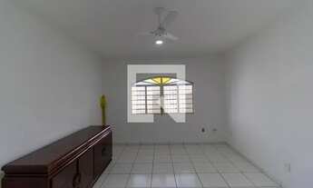 Imagem 2: Casa para Aluguel - Jardim São José, 3 Quartos, 180 m2