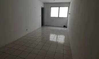 Imagem 3: Agamenon Magalhaes 2 quatos + dep