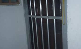 Imagem 5: Alugo casa com 2/4 em Itapuã condomínio fechado