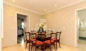 Imagem 5: Imóvel de 227m², com 4 dormitórios (sendo 1 suíte)