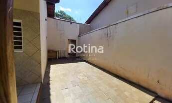 Imagem 3: Casa para aluguel, 3 quartos, 1 suíte, 3 vagas, Cidade Jardim - Uberlândia/MG