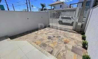 Imagem 2: Sobrado para venda com 107 metros quadrados com 3 quartos Bairro Montserrat - Canoas - RS