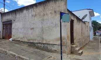 Imagem 2: Casa para venda tem 150 metros quadrados com 2 quartos na QR1 A Candangolândia de esquina