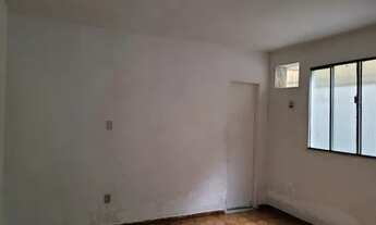 Imagem 3: Casa de condomínio térrea para aluguel tem 50 metros quadrados com 1 quarto