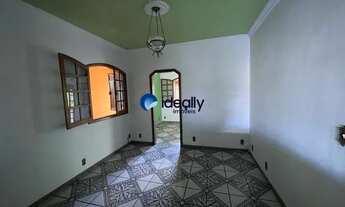 Imagem 4: Ótima Casa no Bairro Itatiaia, Extremamente Espaçosa com 04 Quartos e 03 Vagas de Garagem