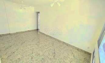 Imagem 6: Apartamento à venda com 2 dormitórios e 1 vaga na quadra da Praia Aparecida