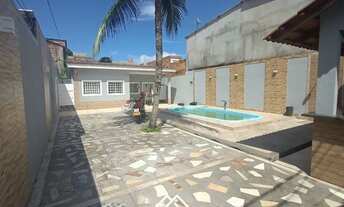 Imagem 3: Casa com 2 quartos com piscina no Santo Antônio - Somente a vista