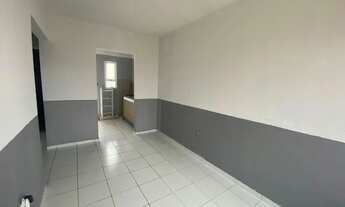 Imagem 3: Casa para venda tem 50 metros quadrados com 2 quartos