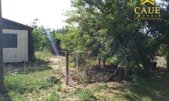 Imagem 7: Sítio de 790me perto do asfalto