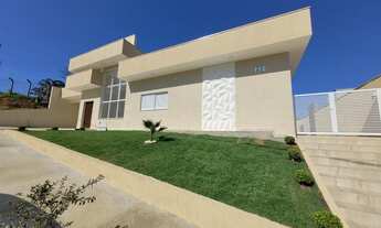 Imagem 4: Condomínio Terras do Vale, térrea para venda com 3 quartos, suíte. quintal com piscina