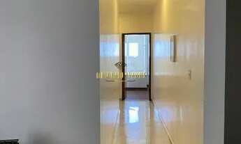 Imagem 4: Casa de Alto Padrão mobiliada com 3 suítes para locação no Condomínio Arujá Hills III - Ar