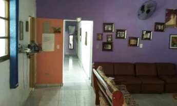 Imagem 3: Chácara com 7.000m², possui 09 quartos espaço para jogos , piscina e poço. Itanhaém/SP