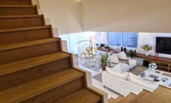 Imagem 5: CASA DUPLEX COM 5 SUÍTES, RECÉM REFORMADA, À VENDA NO CONDOMÍNIO QUINTAS DO RIO NA BARRA D