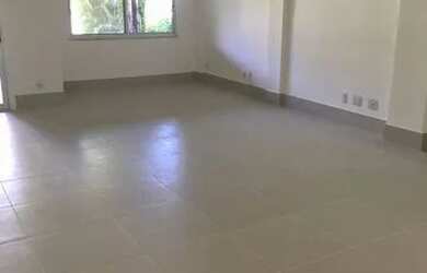 Imagem 7: Casa de condomínio para aluguel e venda possui 210 metros quadrados com 4 quartos