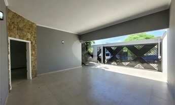 Imagem 2: Casa térrea 266m2 terreno - 162m2 construído - 3 dorm. - 1 suíte - 2 vagas cobertas - Inda