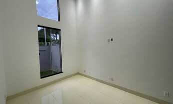 Imagem 2: Casa para venda com 200 metros quadrados com 2 quartos em Residencial Talismã - Goiânia