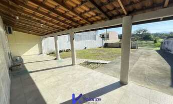 Imagem 4: Casa com amplo terreno em Matinhos