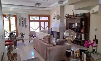 Imagem 7: Excelente casa, movéis sob medida, 3 dormitórios, sendo 1 suíte