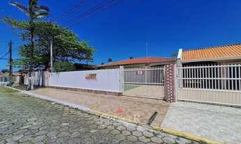 Imagem: Casa com 3 suítes a venda em Matinhos