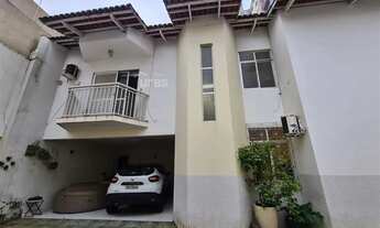 Imagem: Sobrado de 4 qtos em Condomínio Setor Bueno