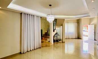 Imagem 5: Sobrado com 5/4 em condomínio fechado 1minuto do centro de Anápolis