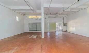 Imagem 7: Loja Comercial para Aluguel no Bairro Medianeira - Esquina, Próxima à Oscar Pereira