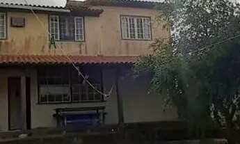 Imagem 2: Casa com 8 dormitórios à venda, 380 m² por R$ 1.700.000,00 - Piratininga - Niterói/RJ