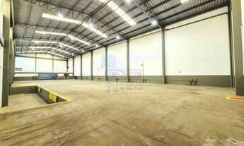 Imagem 5: Galpão comercial de 1350m² com 02 docas para locação - Jardim Jóquei Clube